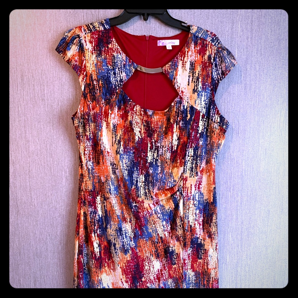 Dress by Triuhuology